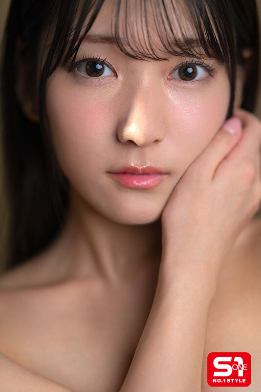 SNOS-121｜美少女と下品にとろける超濃厚ベロベロチュ～唾液性交 初美なのか